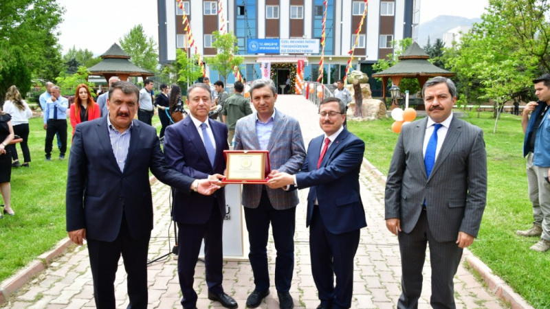 Koç Grup Tarafından Satın Alınan Yurtların Açılışı Yapıldı