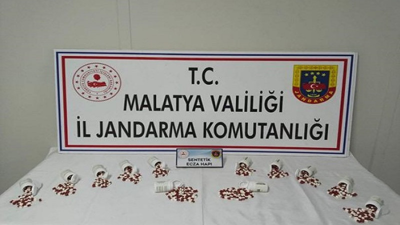 Battalgazi ve Yeşilyurt'ta Jandarma Uyuşturucu Operasyonu Düzenledi
