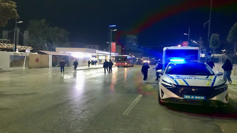 Malatya Valiliği Fuzuli Girişinde Yanında Doğalgaz Borusu Patladı