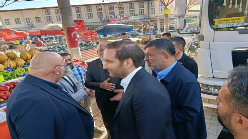 CHP’li Milletvekilleri Darende’de Esnaf ve Vatandaşları  Dinledi