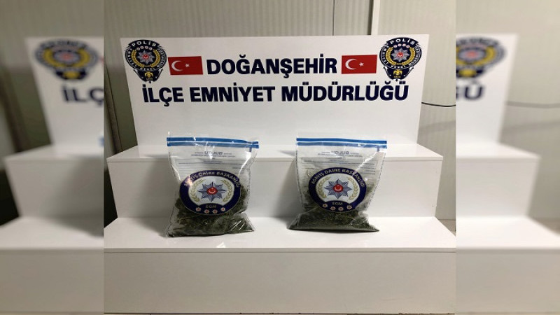 Doğanşehir’de Uyuşturucu Operasyonu: 752 Gram Esrar Ele Geçirildi