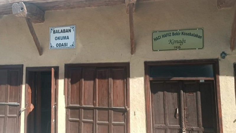 Darende Balaban'da Tarihi Konak Okuma Salonuna Dönüştü