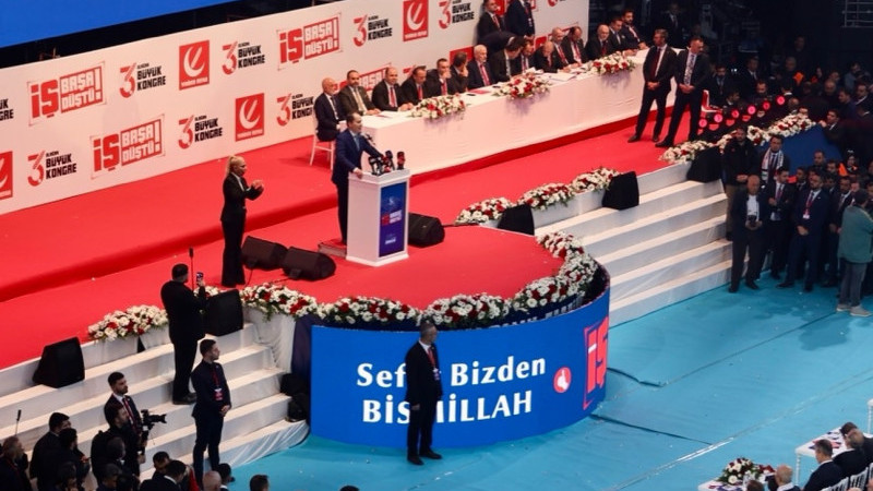 Yeniden Refah Partisi'nde Fatih Erbakan Yeniden Genel Başkan Seçildi