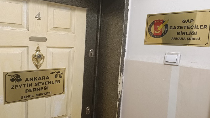 Üyesi Olmayan Milli Oluşum Partisi Ankara'da Dernek Ofisine Çökmüş