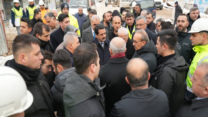 Vali Seddar Yavuz  Fuzuli Caddesi’ndeki Çalışmaları Yerinde İnceledi