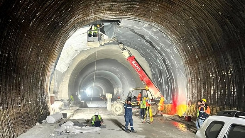 Depremde Zarar Gören Erkenek Tüneli’nde Tadilat Çalışmaları Sürüyor