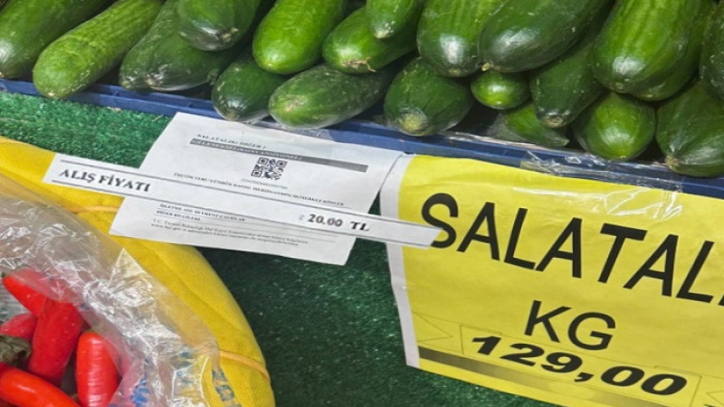 Üreticiden 20 TL'ye Alınan Salatalık Zincir Markette Neden 129 TL ?