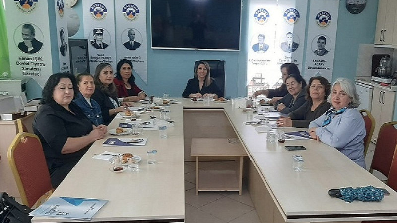 Kadın Elinin Değmediği Bir Yerde Başarıdan Söz Edilemez