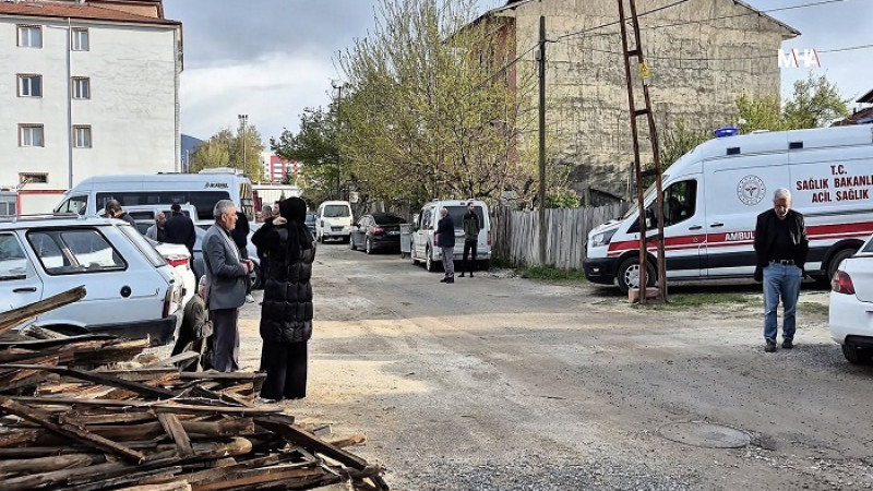  Eşref Paşa Sokak’ta Evde Şüpheli Ölüm: Polis İnceleme Başlattı