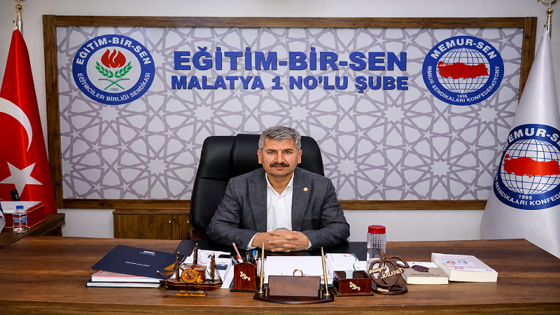 Hüseyin Söylemez,  Eğitim-Bir-Sen 444 . 454 Üye İle Rekor Kırdı