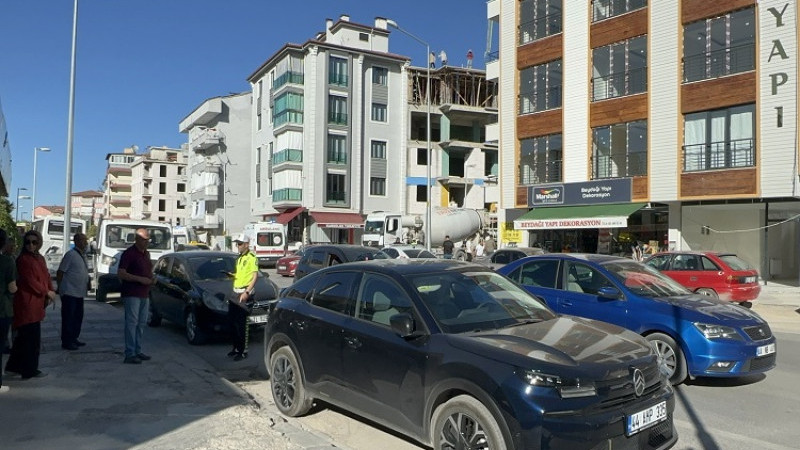 Özalper Mahallesi’nde Zincirleme Kaza: 7 Yaralı