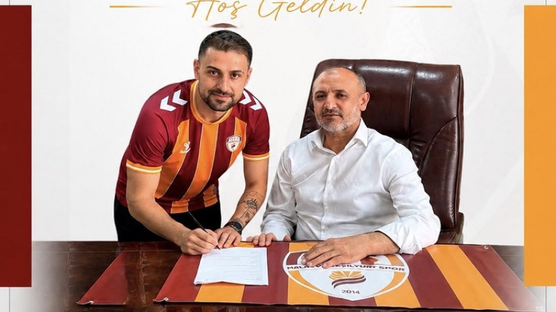 Yeşilyurtspor  Kadrosuna 4 Futbolcu Takviye Yaptı