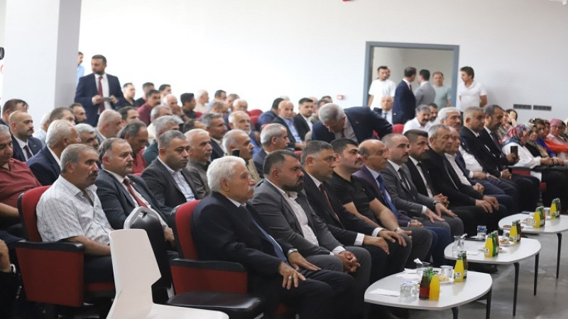 MHP Hekimhan İlçe Başkanı Efendi Akyüz Güven Tazeledi